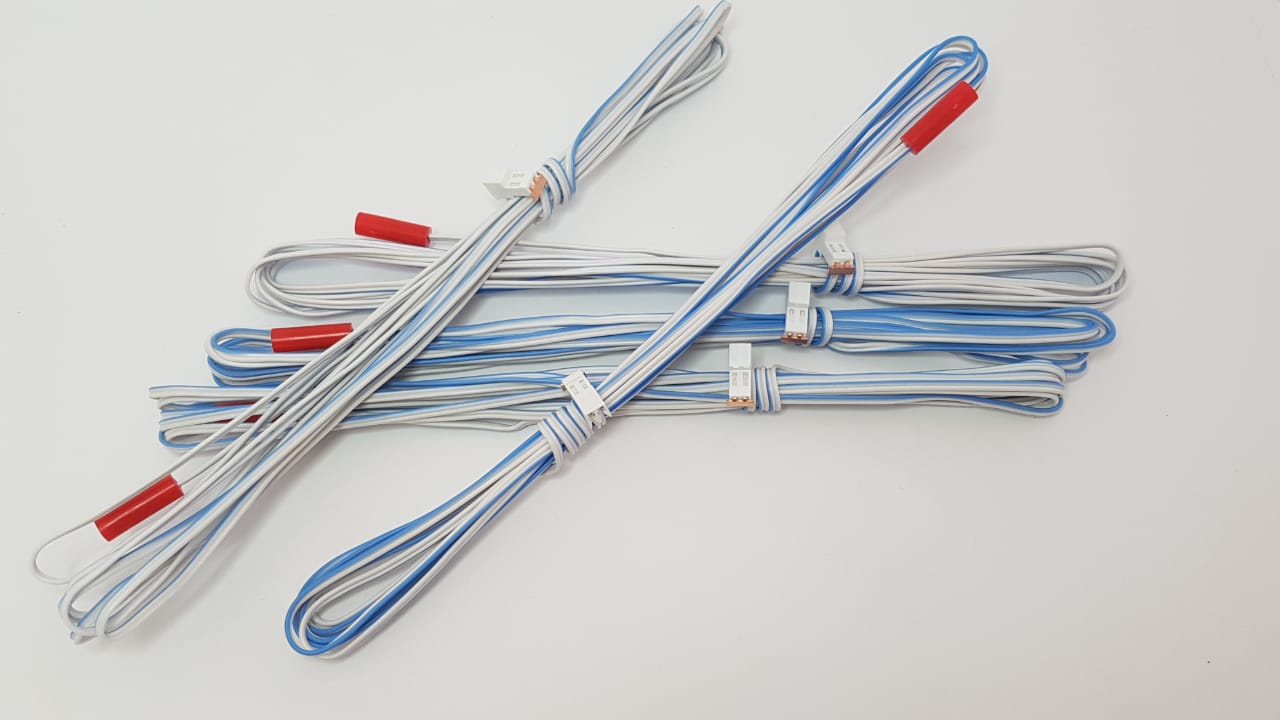 A picture of several MJG Quickplug Igniters with Quickplug Adapter from HEX Fireworks